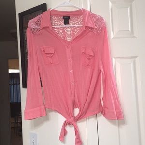 Rue 21 shirt